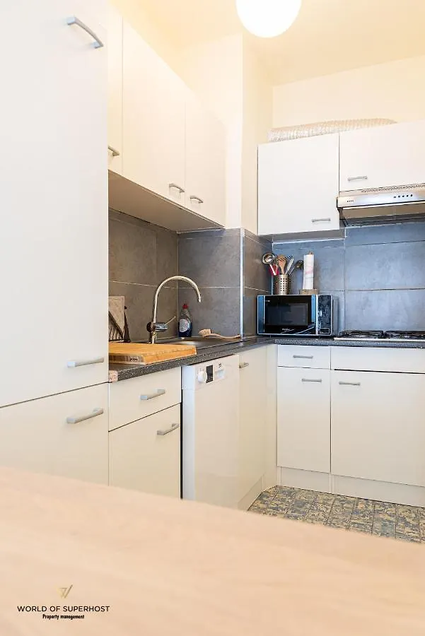 Helene, Appartement Vlakbij Het Strand 오스텐드 벨기에
