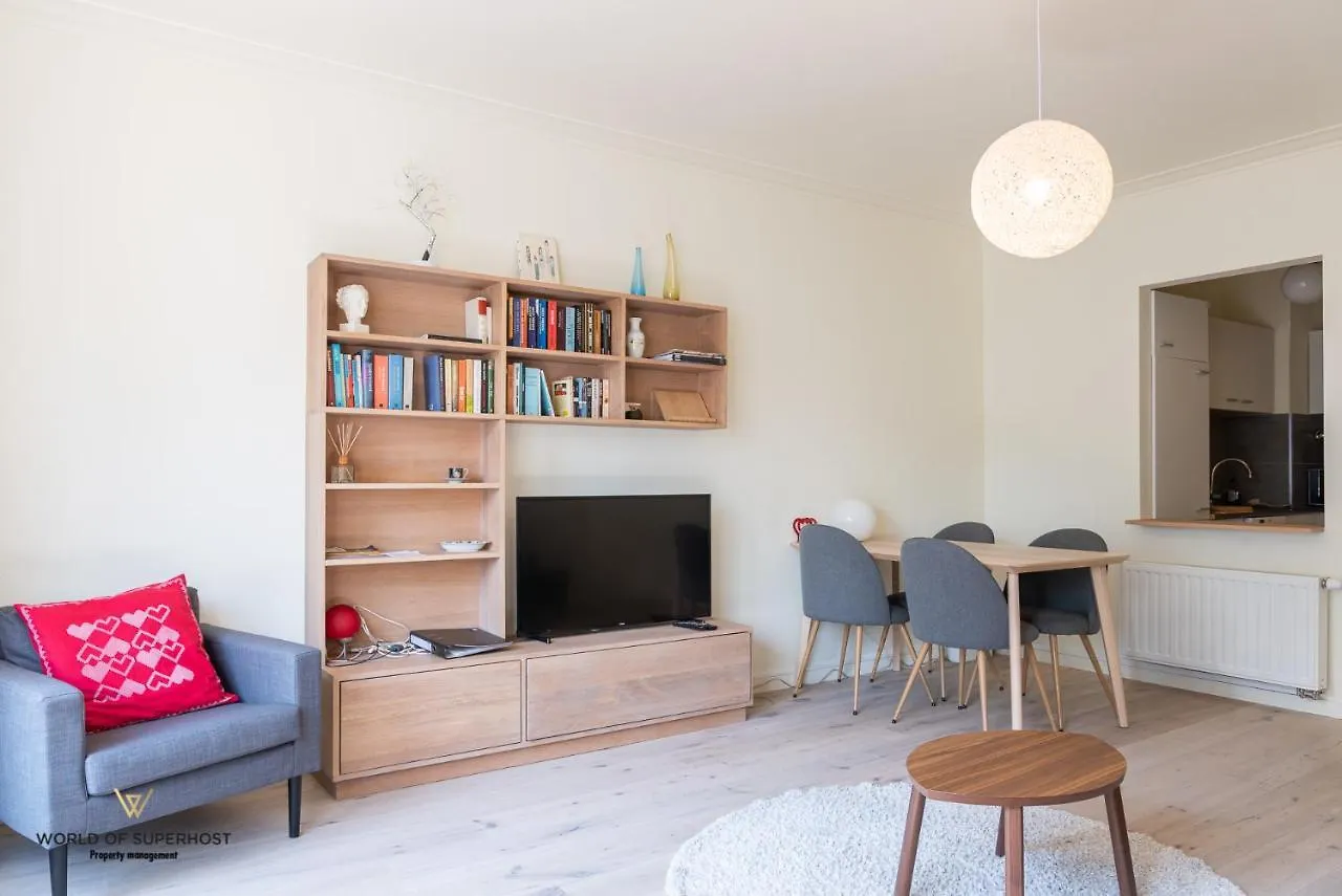 아파트 Helene, Appartement Vlakbij Het Strand 오스텐드